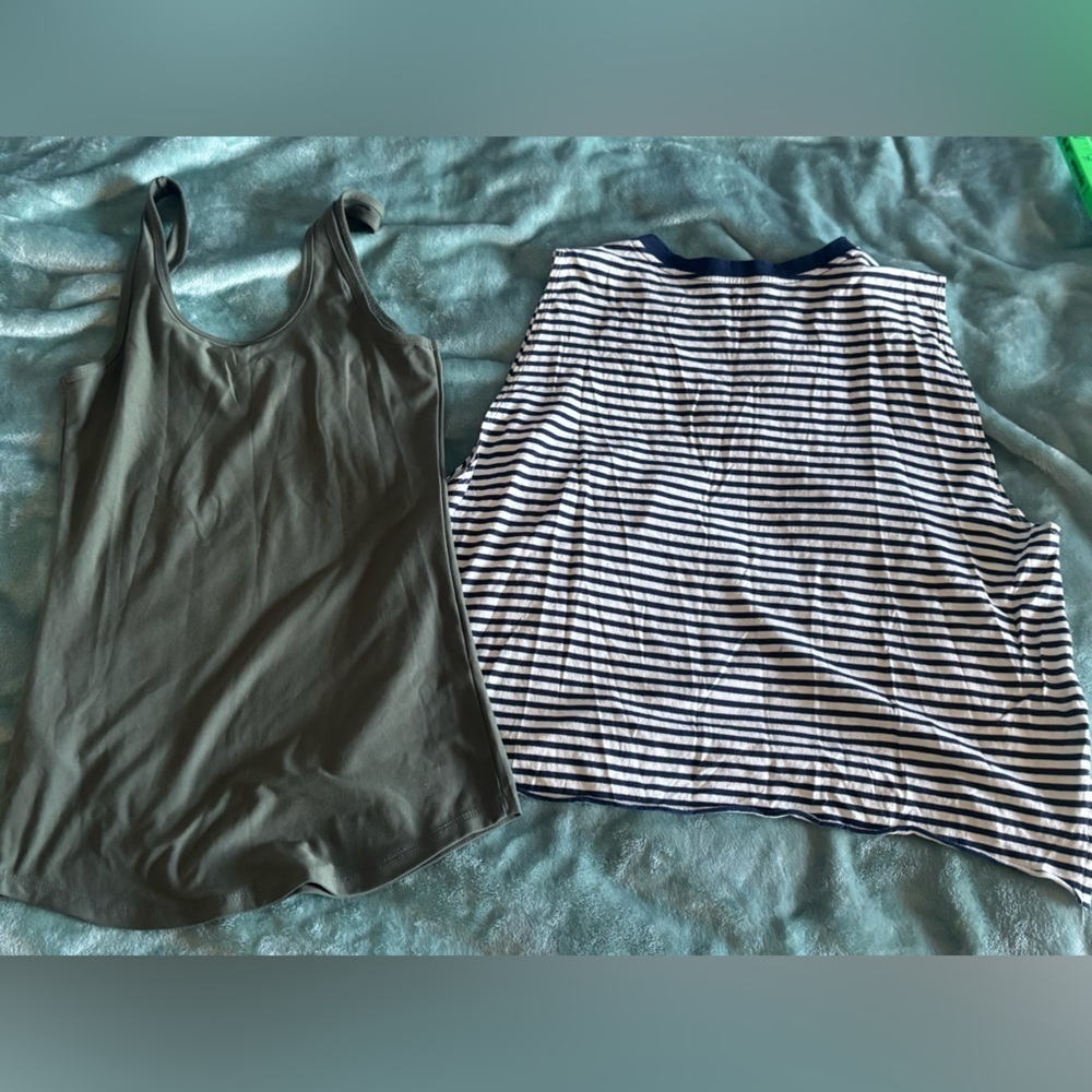2 Womens Tank/sleeveless Tops. XS Aerie & No Boundaries - Picture 2 of 7